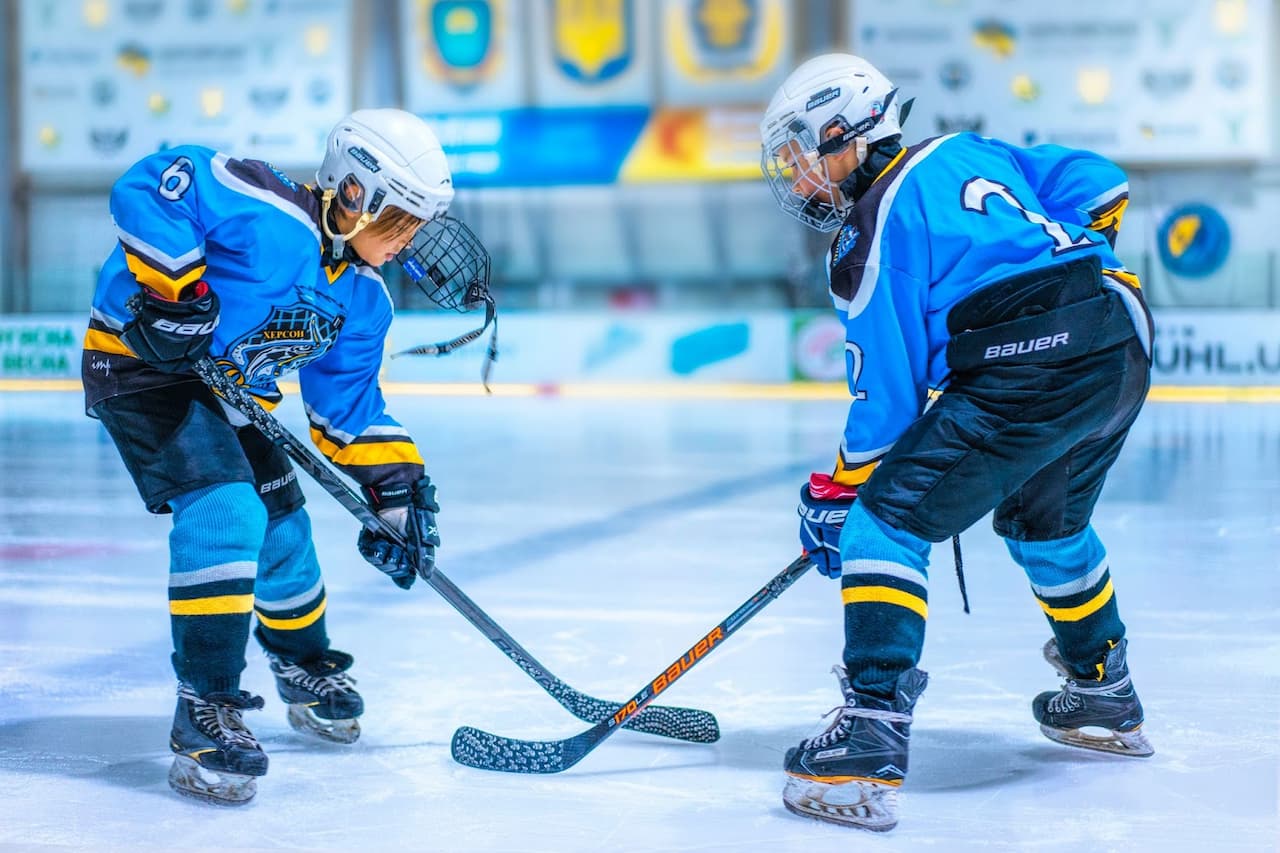 7 Tips On How To Become A Better Hockey Player Davi Db Ackes Blog